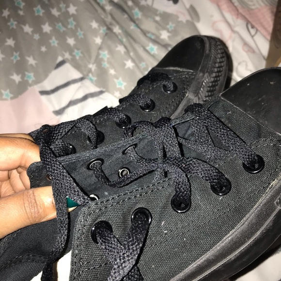 Converse - Picture 3 of 4